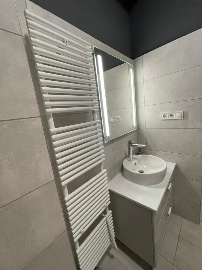 Flower Apartment Будапеща Екстериор снимка